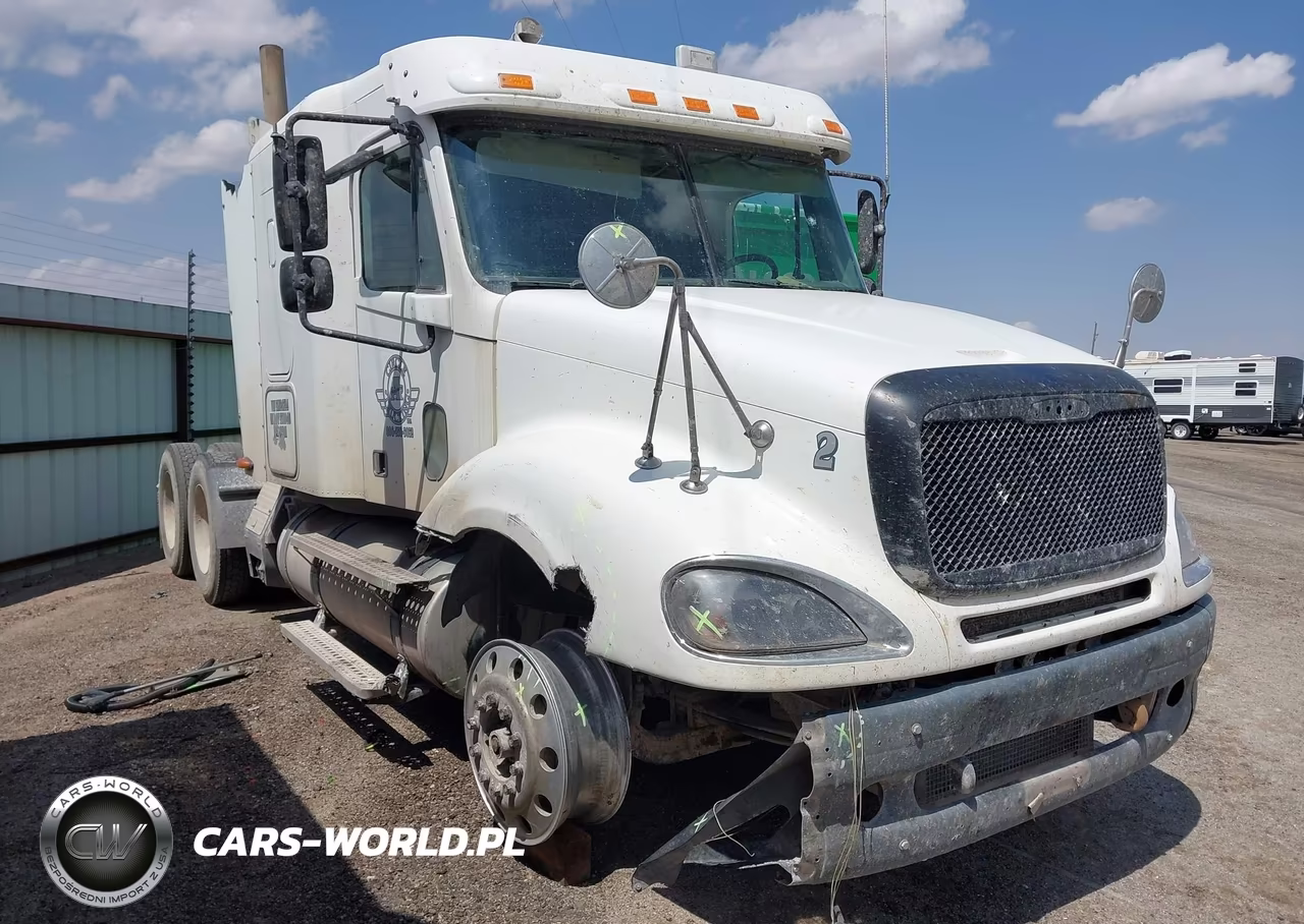 2005 Freightliner Conventional Columbia