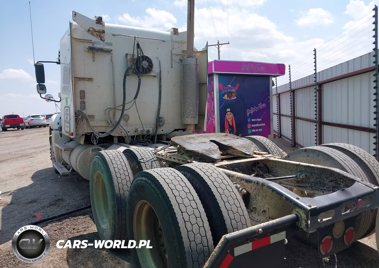 2005 Freightliner Conventional Columbia VIN:1FUJA6CK35LV24744 - 3