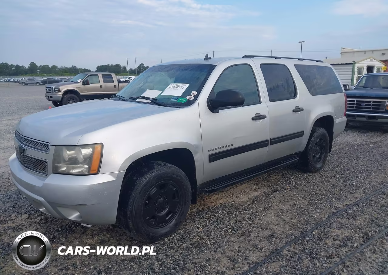 2010 Chevrolet Suburban 1500 Ls VIN:1GNUKHE31AR216828 - 2
