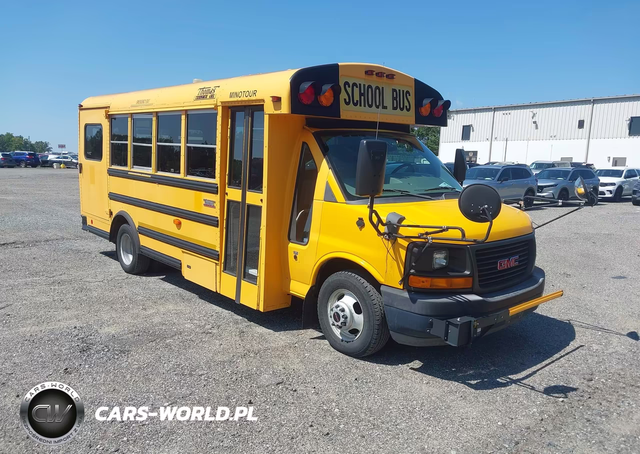 2012 GMC Savana Cutaway 4500 Series Diesel
