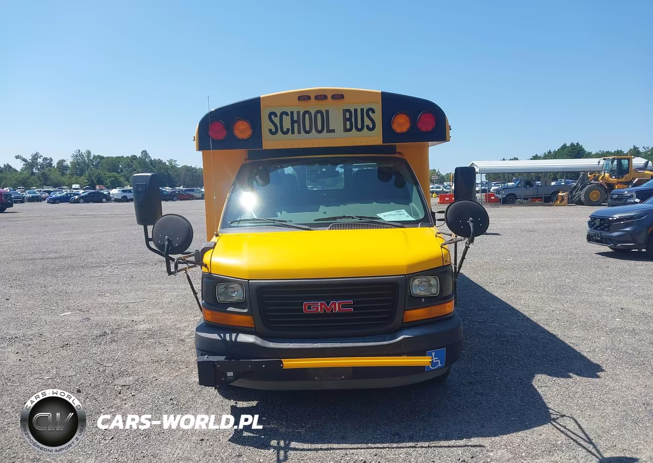 2012 GMC Savana Cutaway 4500 Series Diesel VIN:1GD675BL5C1118274 - 14