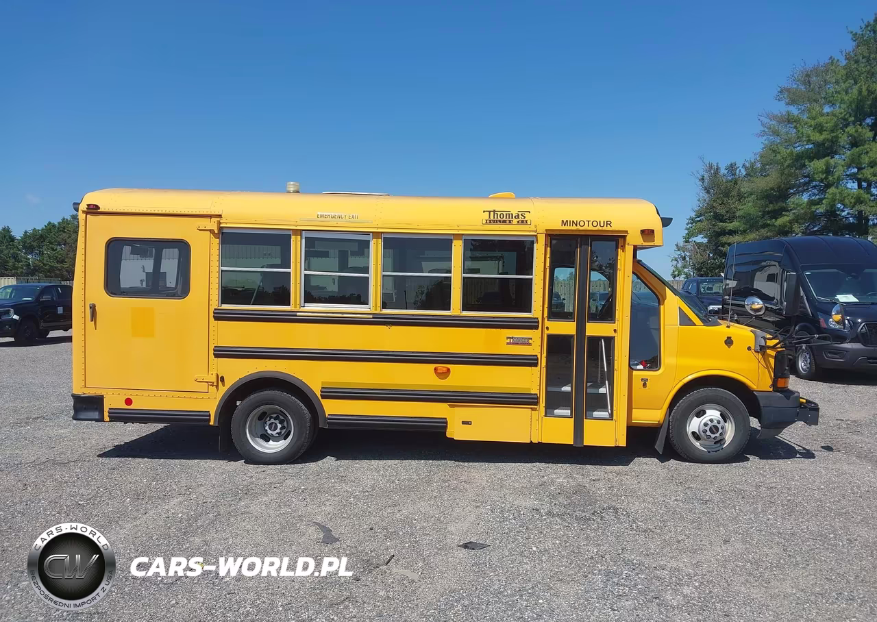 2012 GMC Savana Cutaway 4500 Series Diesel VIN:1GD675BL5C1118274 - 15