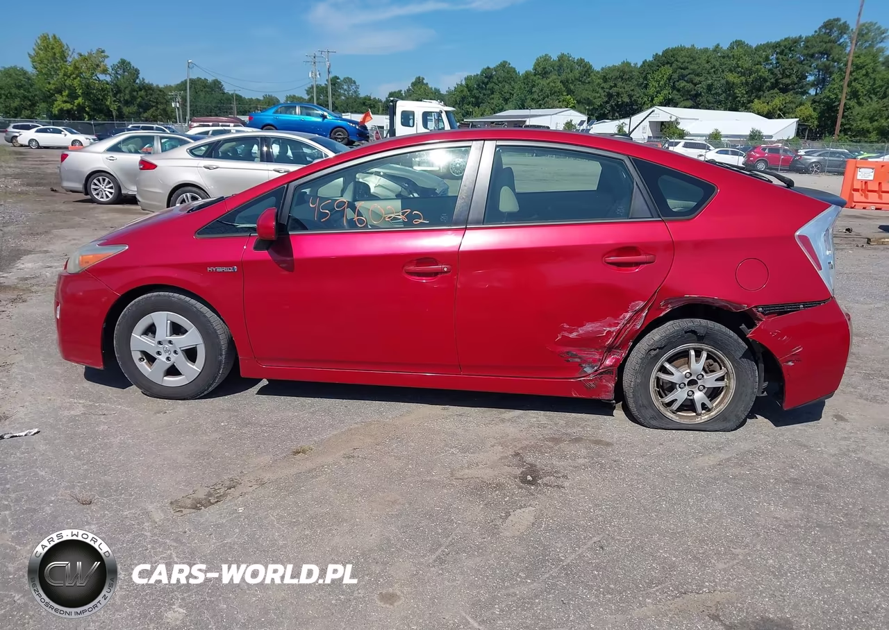 2011 Toyota Prius Two VIN:JTDKN3DUXB1448509 - 14