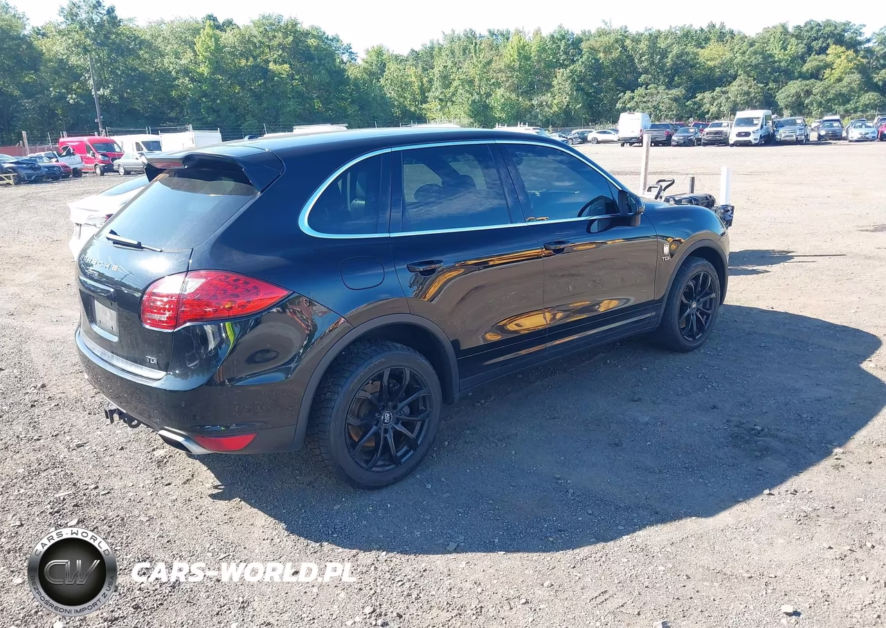 2013 Porsche Cayenne Diesel VIN:WP1AF2A20DLA36353 - 4