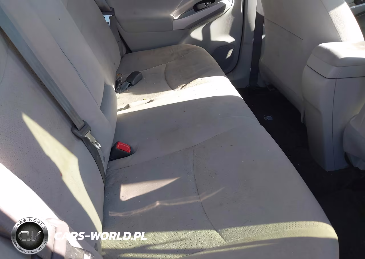 2015 Toyota Prius Three VIN:JTDKN3DU3F0438030 - 8