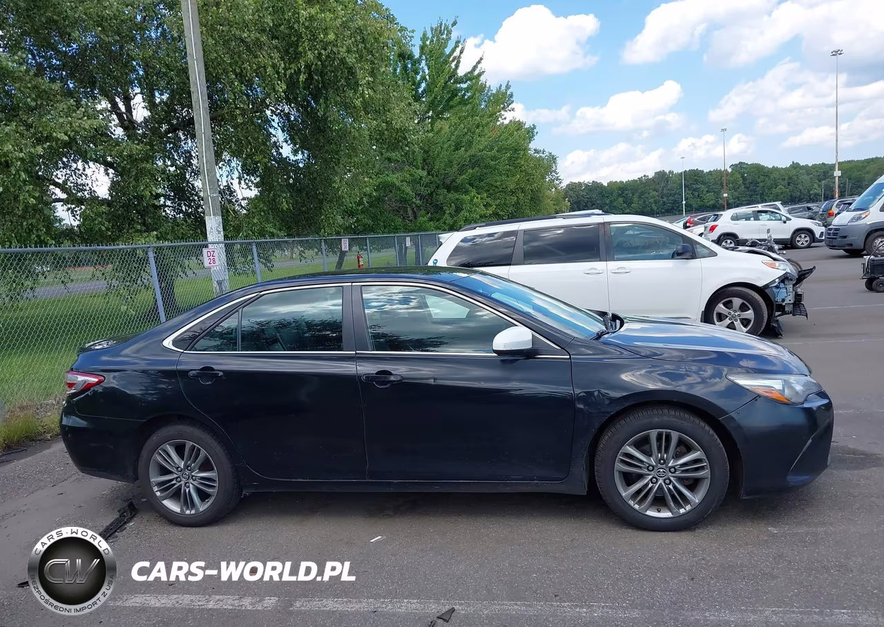 2015 Toyota Camry Se VIN:4T1BF1FK5FU037953 - 13