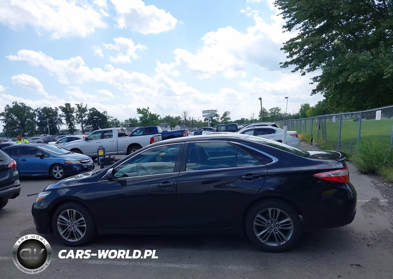 2015 Toyota Camry Se VIN:4T1BF1FK5FU037953 - 14