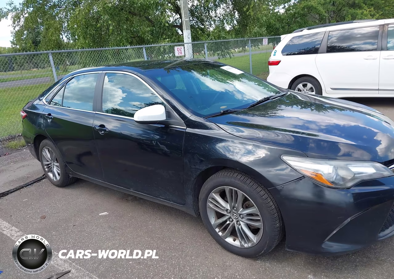 2015 Toyota Camry Se VIN:4T1BF1FK5FU037953 - 17