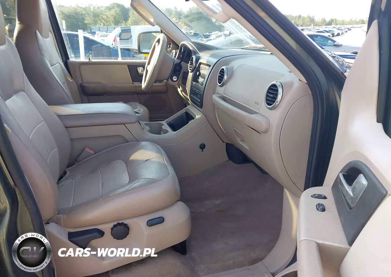 2004 Ford Expedition Eddie Bauer VIN:1FMFU17L44LA83226 - 5