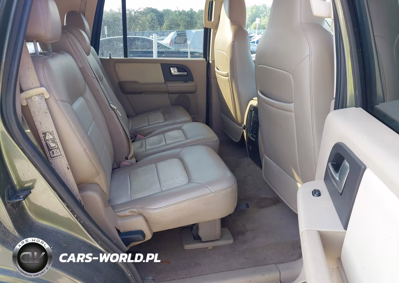 2004 Ford Expedition Eddie Bauer VIN:1FMFU17L44LA83226 - 8
