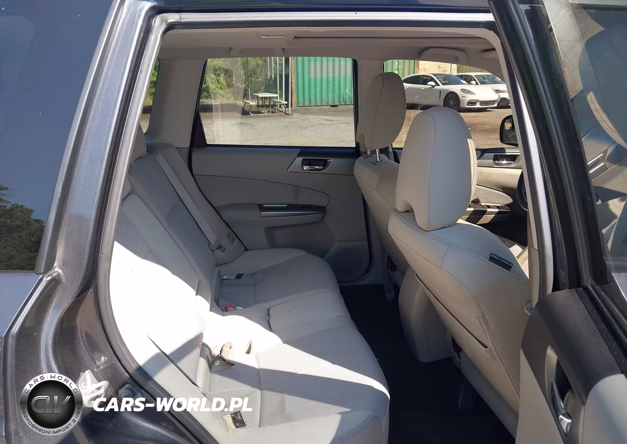 2012 Subaru Forester 2.5X Premium VIN:JF2SHADC7CH425833 - 8