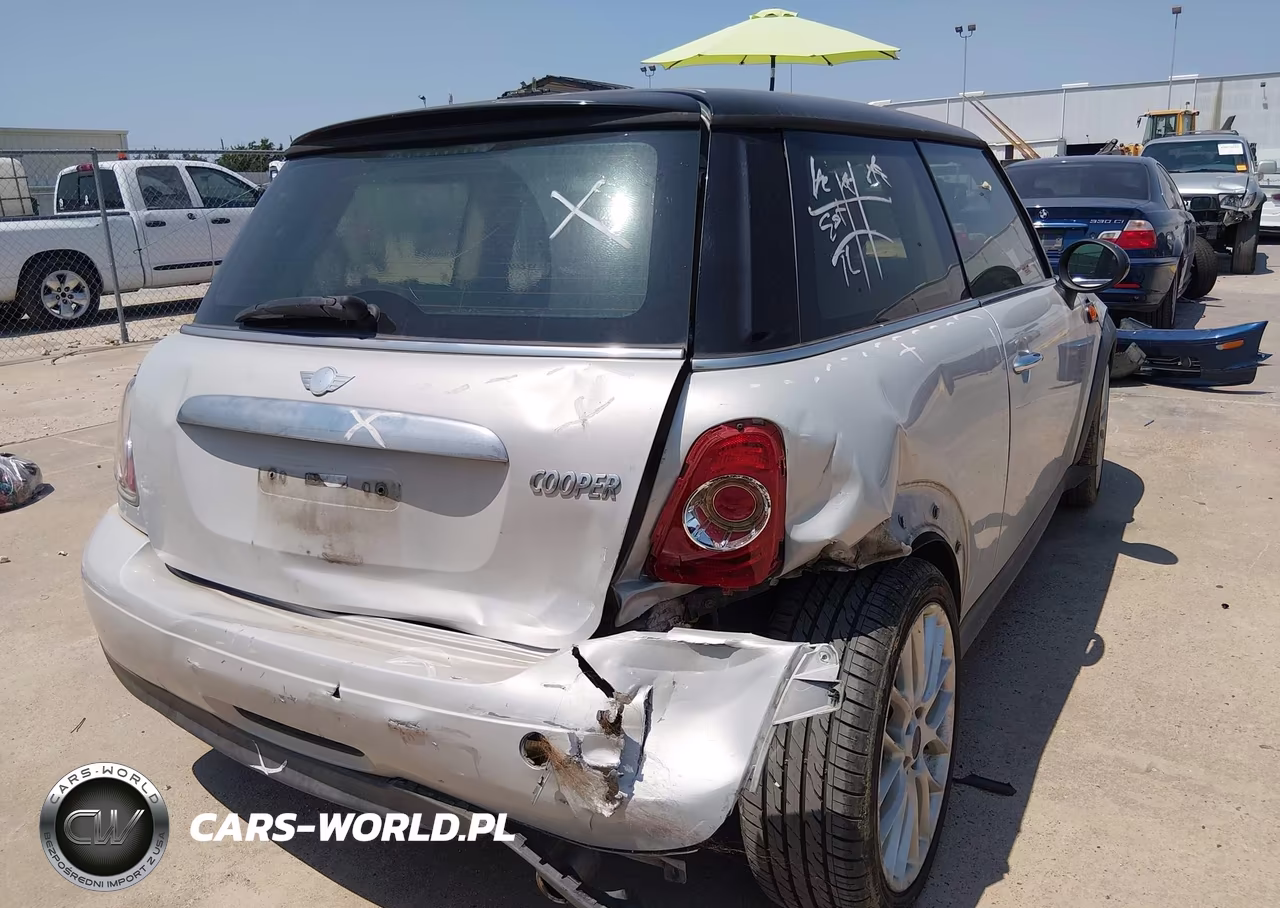 2013 Mini Hardtop Cooper VIN:WMWSU3C56DT682812 - 6