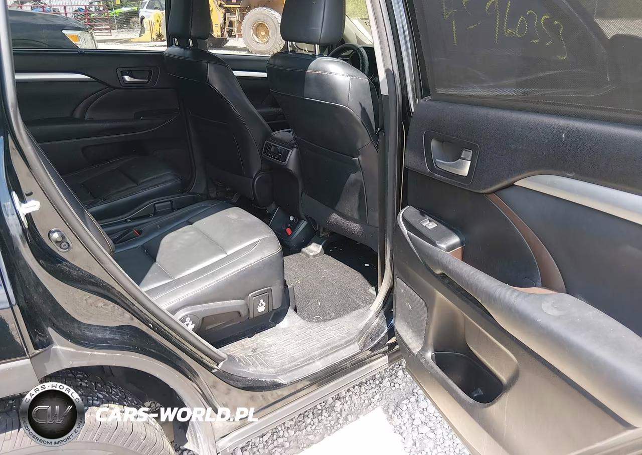 2014 Toyota Highlander Xle V6 VIN:5TDJKRFH3ES056616 - 8
