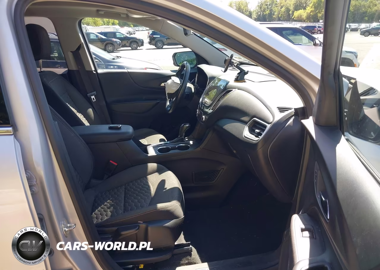 2018 Chevrolet Equinox Lt VIN:2GNAXSEV8J6137641 - 5