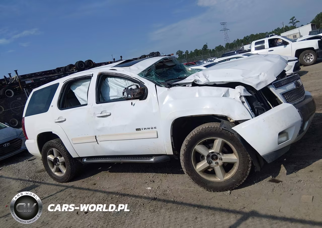 2011 Chevrolet Tahoe Lt VIN:1GNSKBE06BR225083 - 14