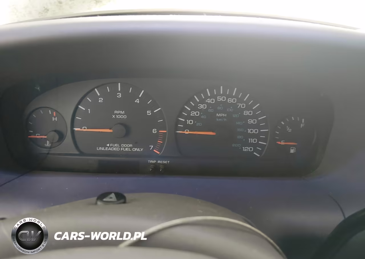 1998 Chrysler Town & Country Lxi VIN:1C4GP64L5WB643636 - 7