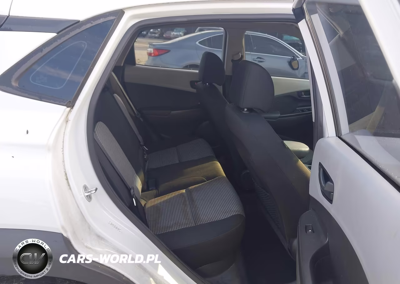 2021 Hyundai Kona Se VIN:KM8K12AAXMU661280 - 8