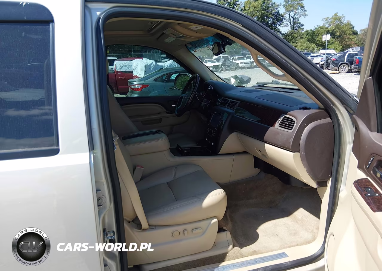 2013 GMC Yukon Denali VIN:1GKS2EEF8DR284318 - 5
