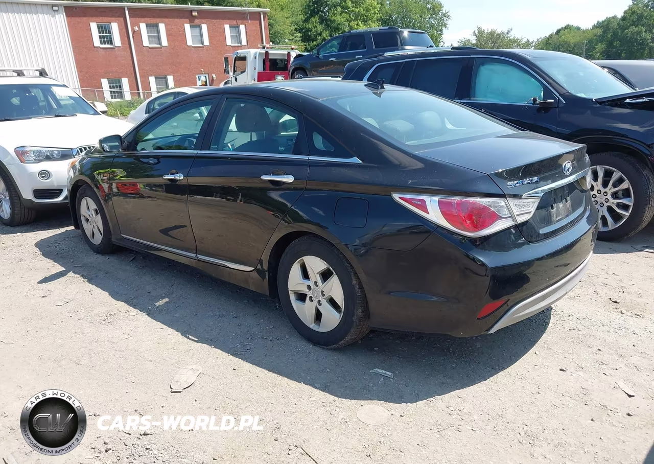 2012 Hyundai Sonata Hybrid VIN:KMHEC4A49CA042893 - 3