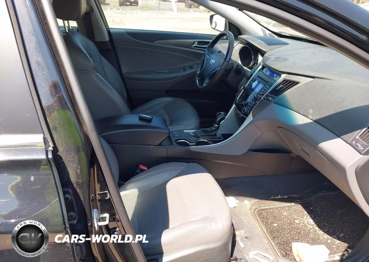 2012 Hyundai Sonata Hybrid VIN:KMHEC4A49CA042893 - 5