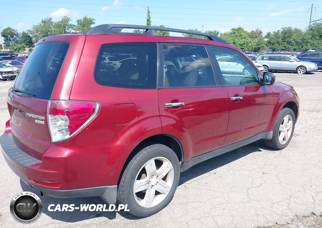 2010 Subaru Forester 2.5X Premium VIN:JF2SH6CC4AH765162 - 4