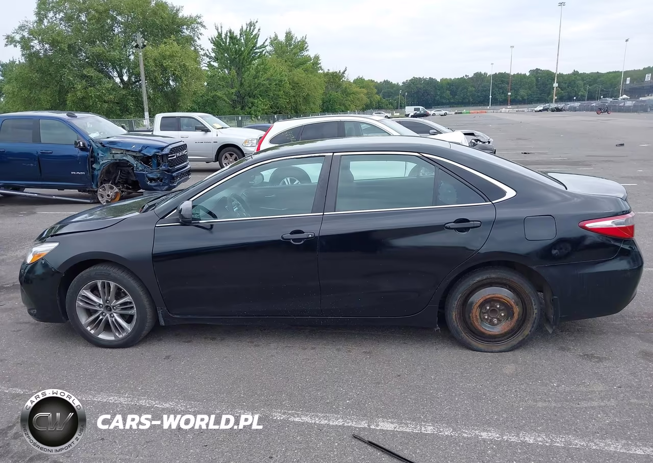2017 Toyota Camry Le VIN:4T1BF1FK3HU615700 - 6