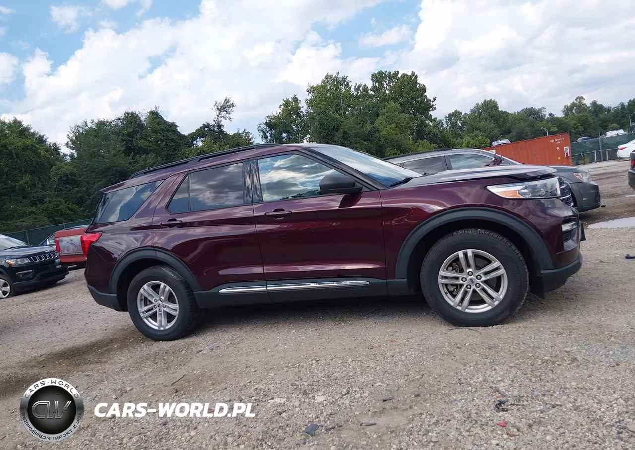 2022 Ford Explorer Xlt VIN:1FMSK8DH4NGA81807 - 14