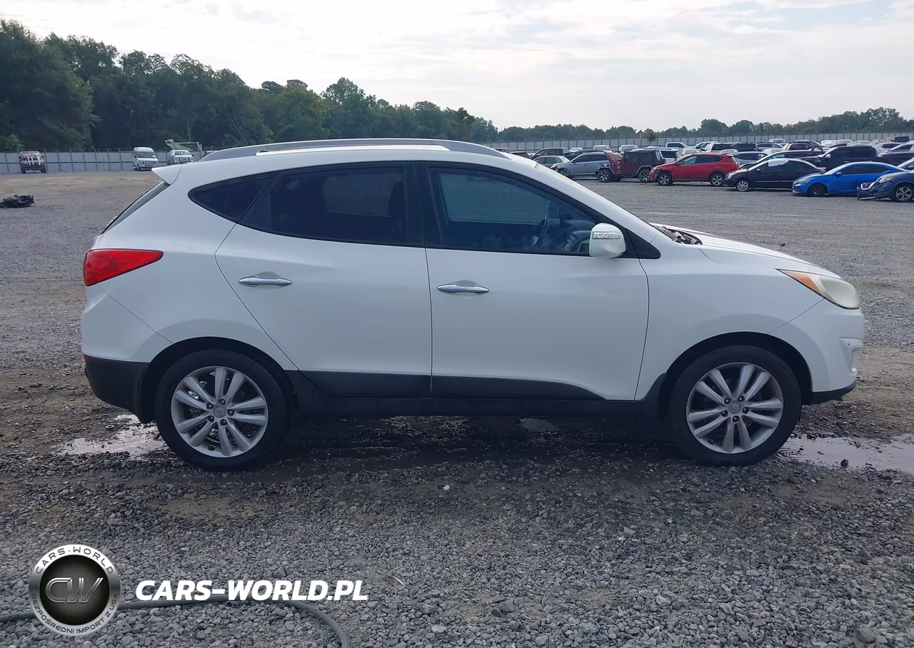 2011 Hyundai Tucson Limited VIN:KM8JU3AC2BU296780 - 13
