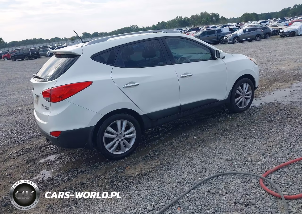 2011 Hyundai Tucson Limited VIN:KM8JU3AC2BU296780 - 4