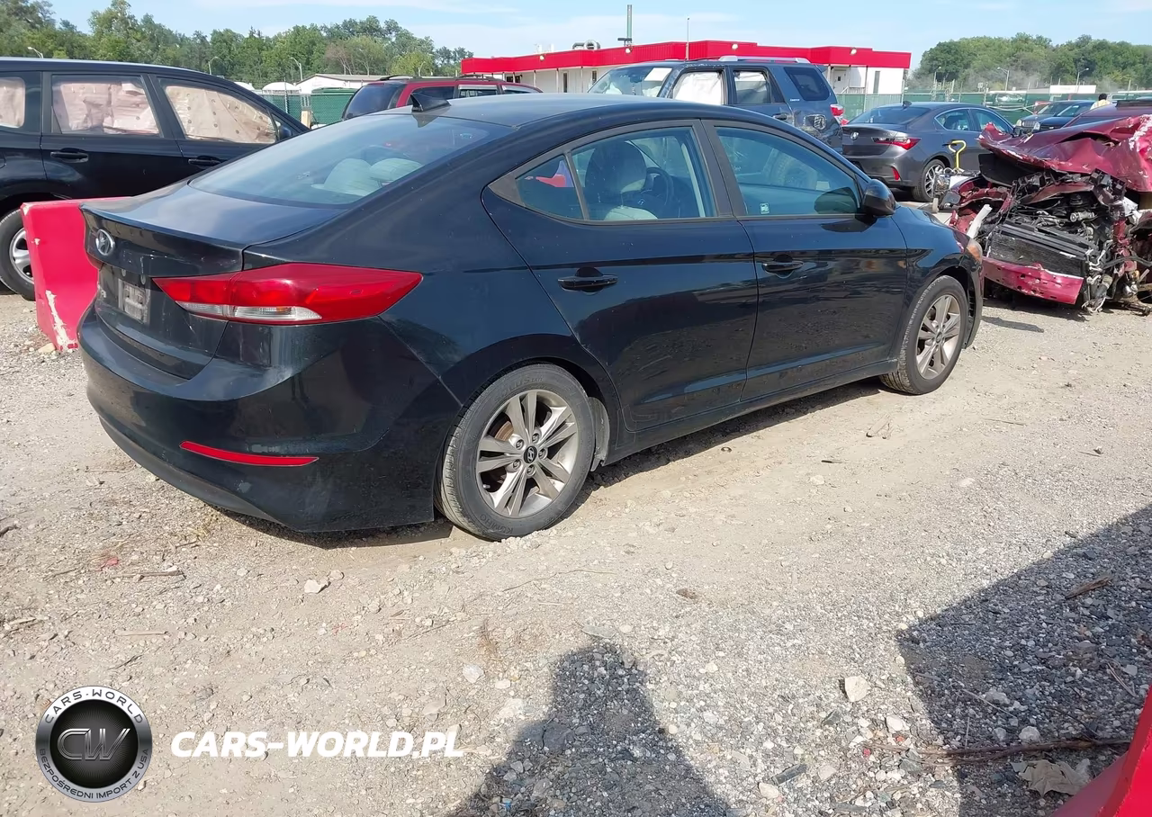 2017 Hyundai Elantra Se VIN:KMHD84LF0HU103050 - 4