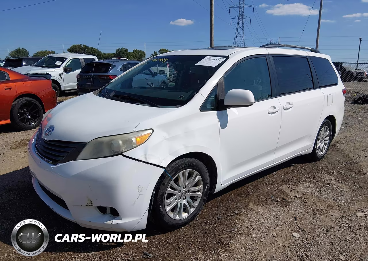 2013 Toyota Sienna Xle V6 8 Passenger VIN:5TDYK3DC4DS335185 - 2