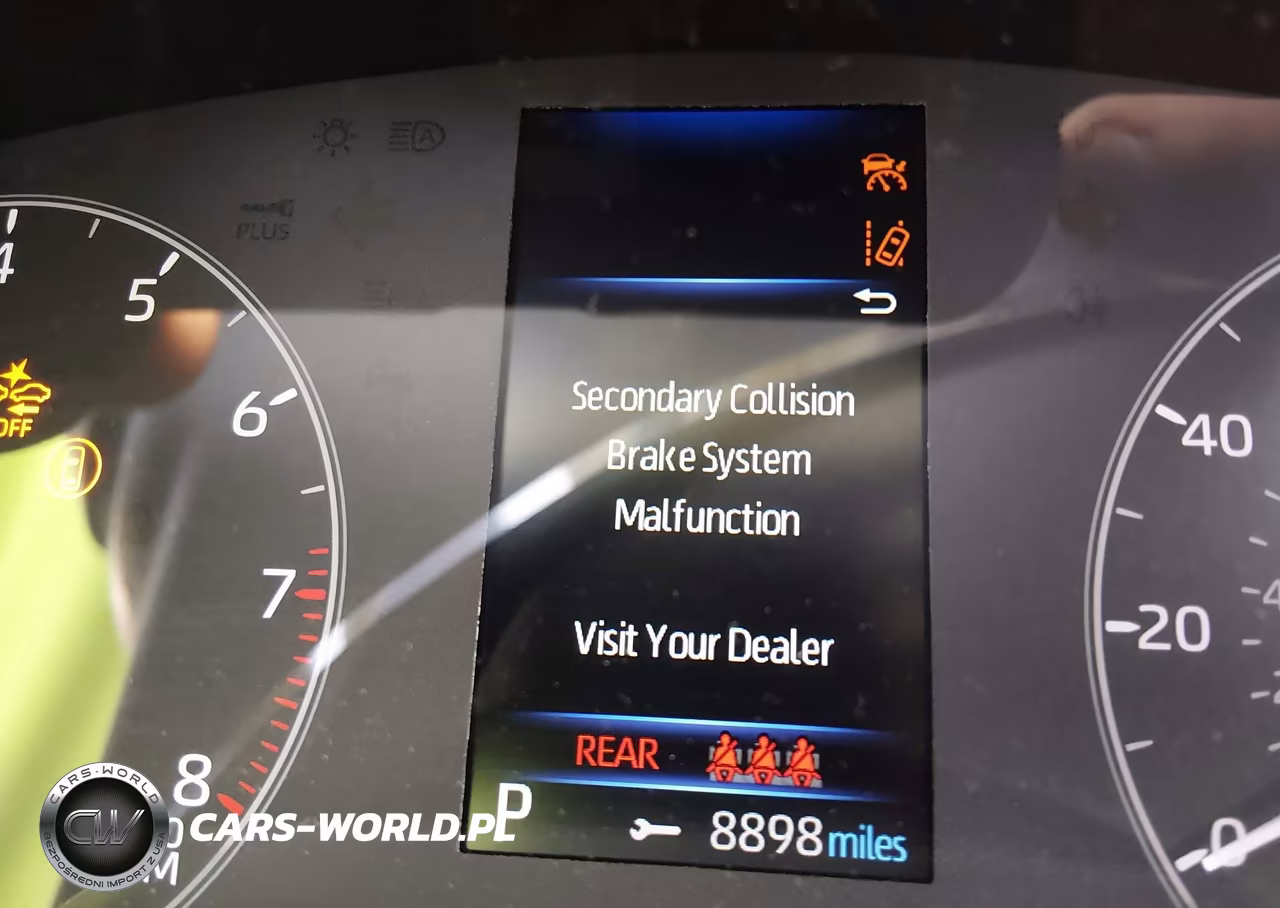 2025 Toyota Corolla Le VIN:5YFB4MDE8SP314448 - 17