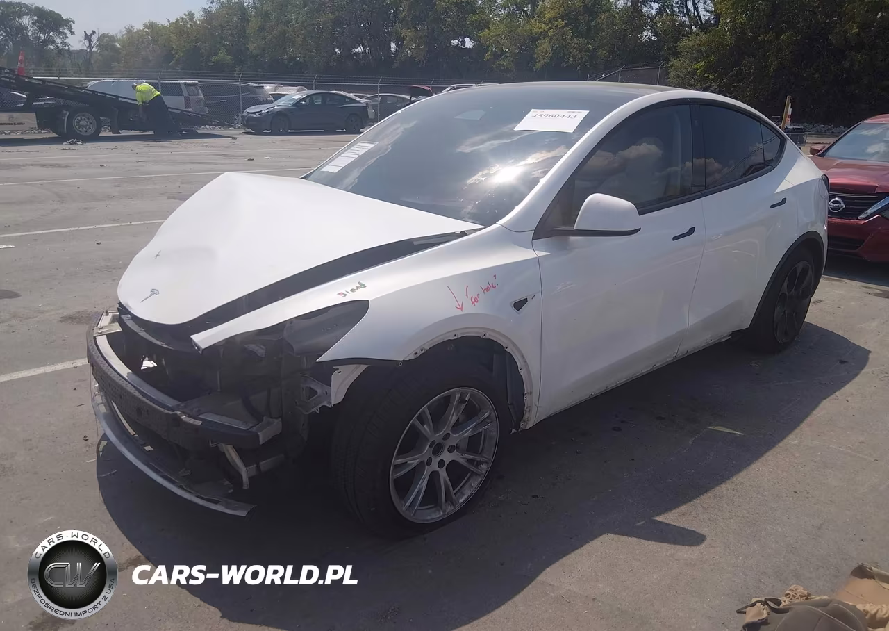 2021 Tesla Model Y Long Range Dual Motor All-Wheel Drive VIN:5YJYGAEE0MF270586 - 2