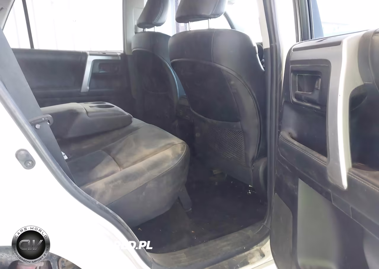 2010 Toyota 4Runner Limited V6 VIN:JTEBU5JR5A5010093 - 8