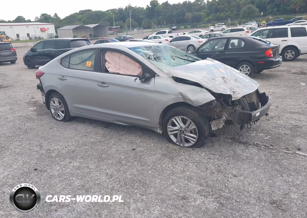 2020 Hyundai Elantra Sel – zdjęcie 1 z 15