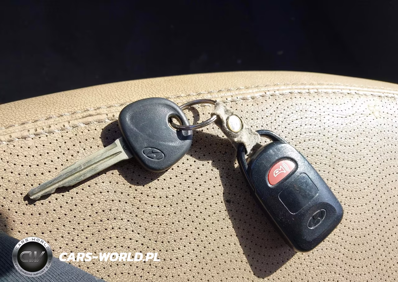 2012 Hyundai Elantra Limited VIN:5NPDH4AE8CH148979 - 11