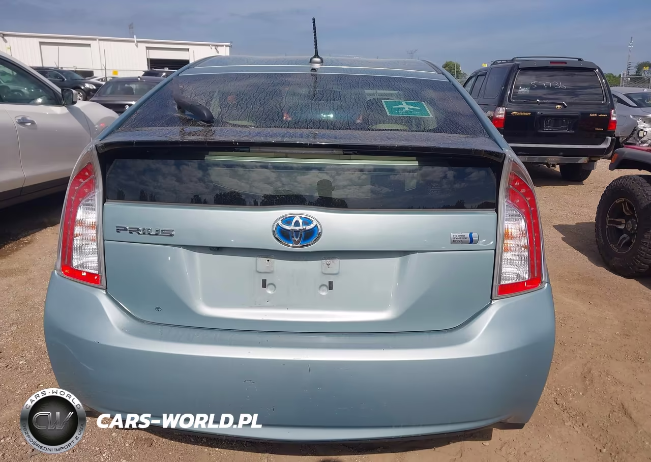 2015 Toyota Prius Four VIN:JTDKN3DU9F1884323 - 16