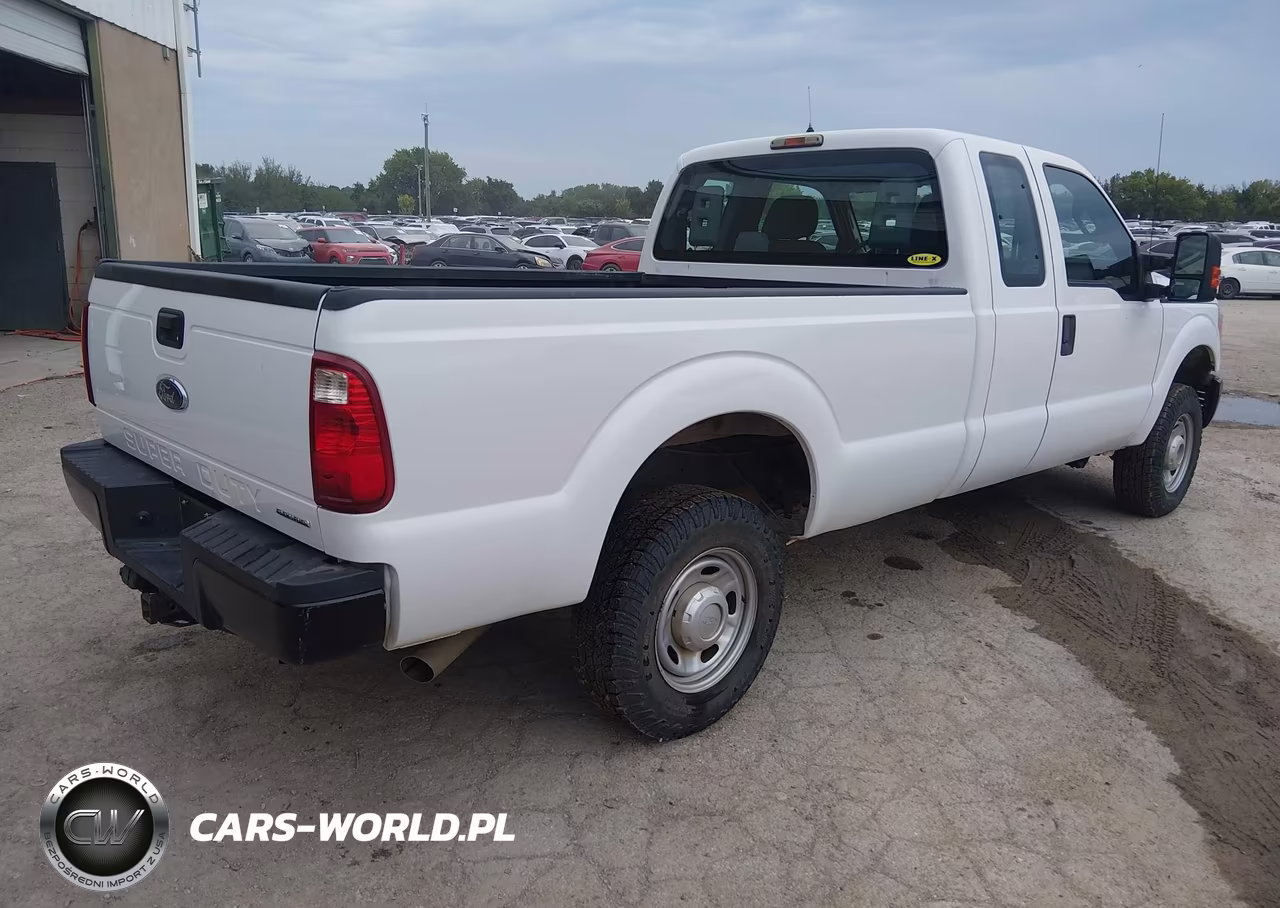 2015 Ford F-250 Xl VIN:1FT7X2B68FEA35923 - 4