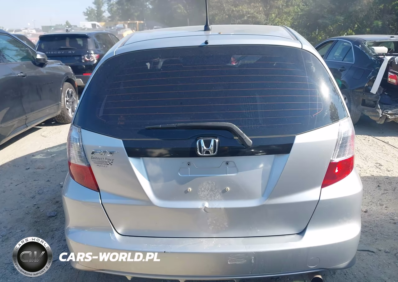2013 Honda Fit VIN:JHMGE8H39DC066157 - 16