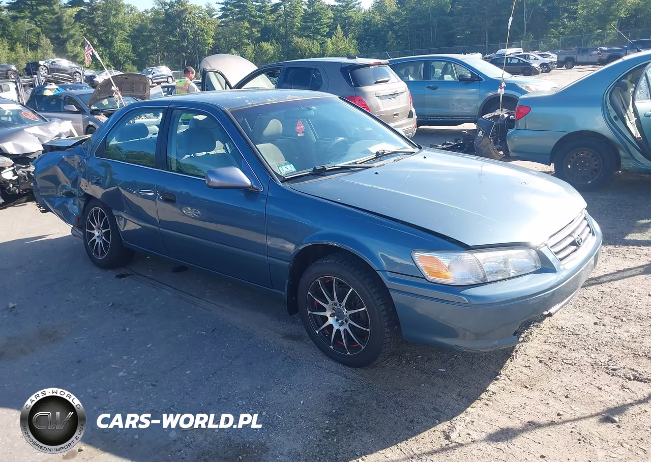 2000 Toyota Camry Ce – zdjęcie 1 z 14