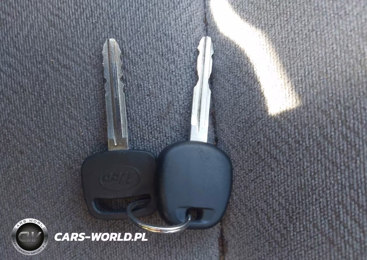 2000 Toyota Camry Ce VIN:4T1BG22K5YU997611 - 11