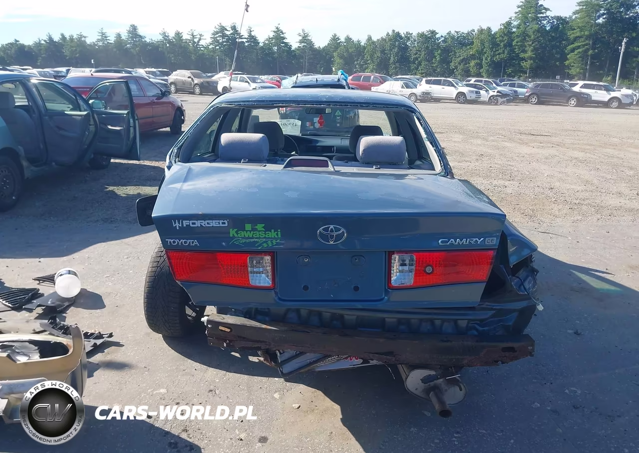 2000 Toyota Camry Ce VIN:4T1BG22K5YU997611 - 6