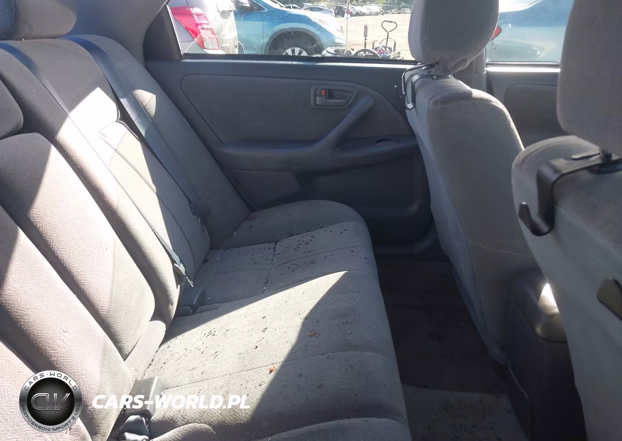 2000 Toyota Camry Ce VIN:4T1BG22K5YU997611 - 8