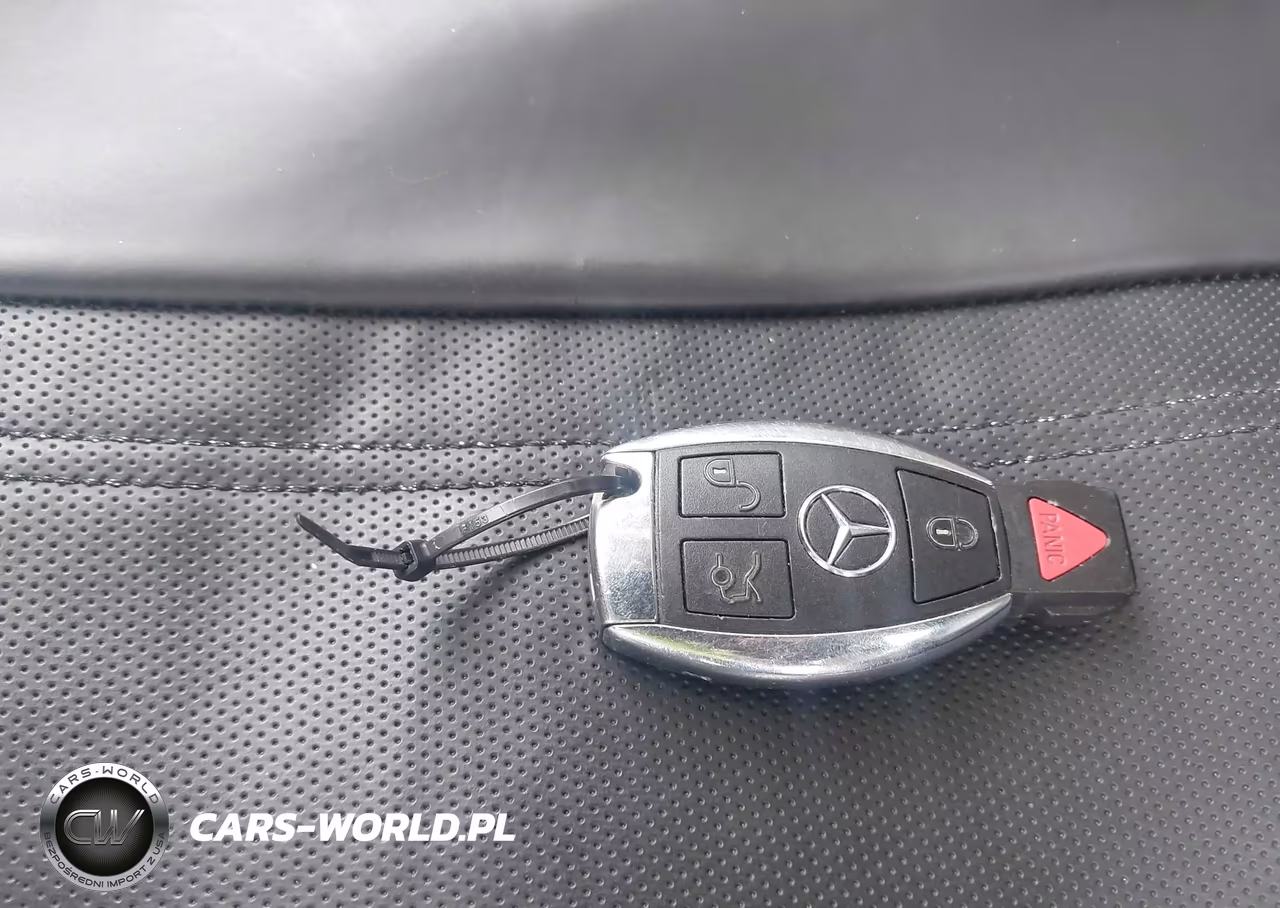 2012 Mercedes-Benz C 300 Sport 4Matic VIN:WDDGF8BB9CR201248 - 11