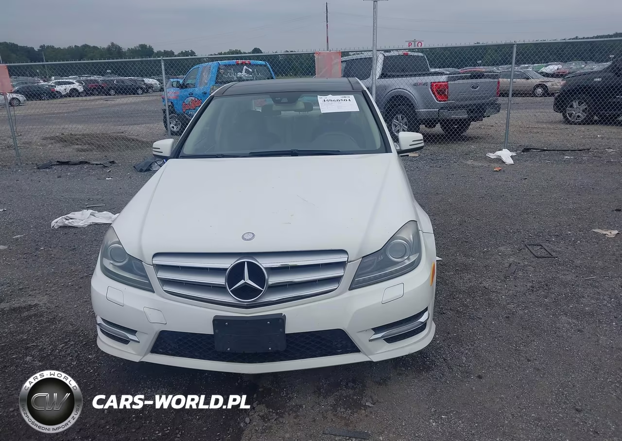 2012 Mercedes-Benz C 300 Sport 4Matic VIN:WDDGF8BB9CR201248 - 12