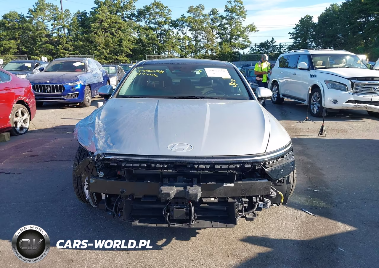 2024 Hyundai Sonata Hybrid Limited VIN:KMHL54JJ4RA090575 - 12