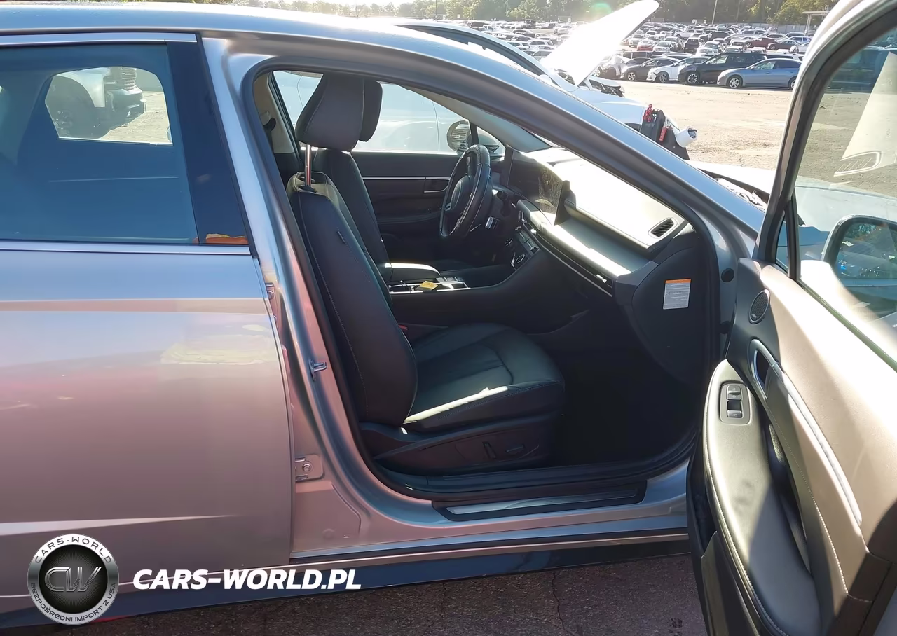 2024 Hyundai Sonata Hybrid Limited VIN:KMHL54JJ4RA090575 - 5