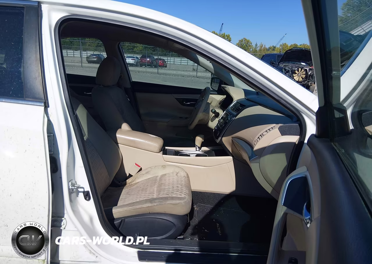 2016 Nissan Altima 2.5 S VIN:1N4AL3AP2GC110510 - 5