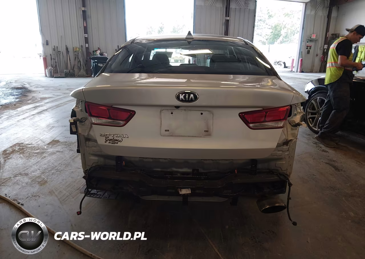 2018 Kia Optima Lx VIN:5XXGT4L30JG259378 - 16
