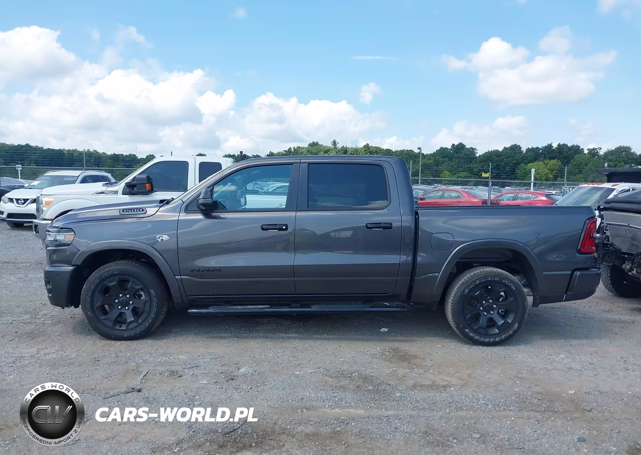 2026 Ram 1500 Big Horn 4X4 5'7 Box VIN:1C6SRFFT0TN319674 - 14